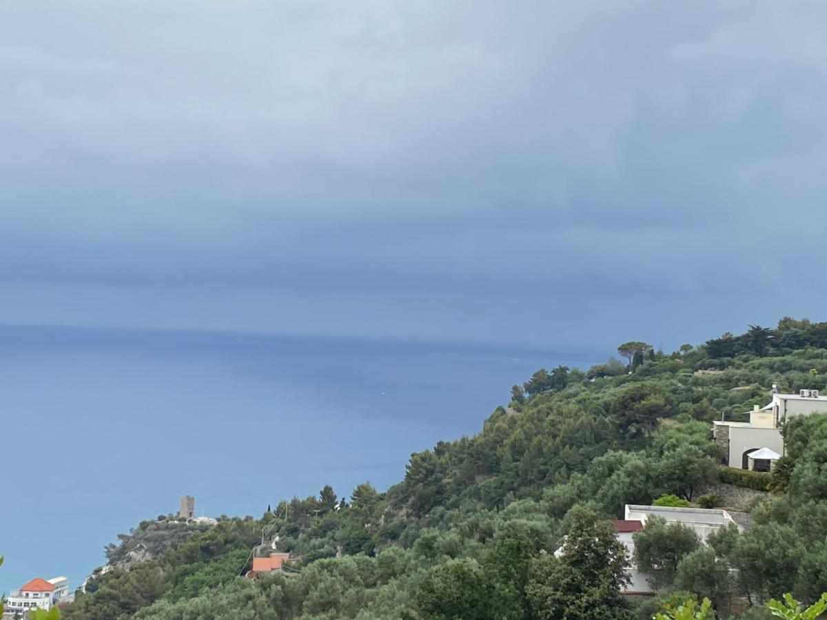 “Da Senso” Relax Nel Verde Vista Mare Finale Ligure Bagian luar foto