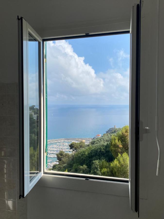 “Da Senso” Relax Nel Verde Vista Mare Finale Ligure Bagian luar foto